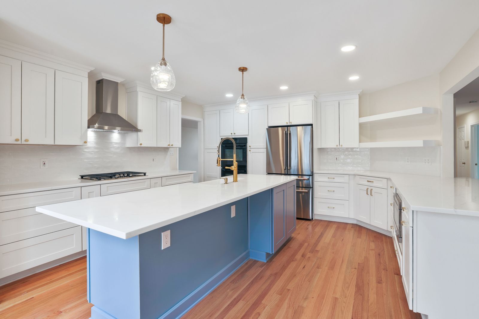 Abbey Glen Ct. — Kitchen, Master Bath, Laundry & 3-Season Deck Remodel